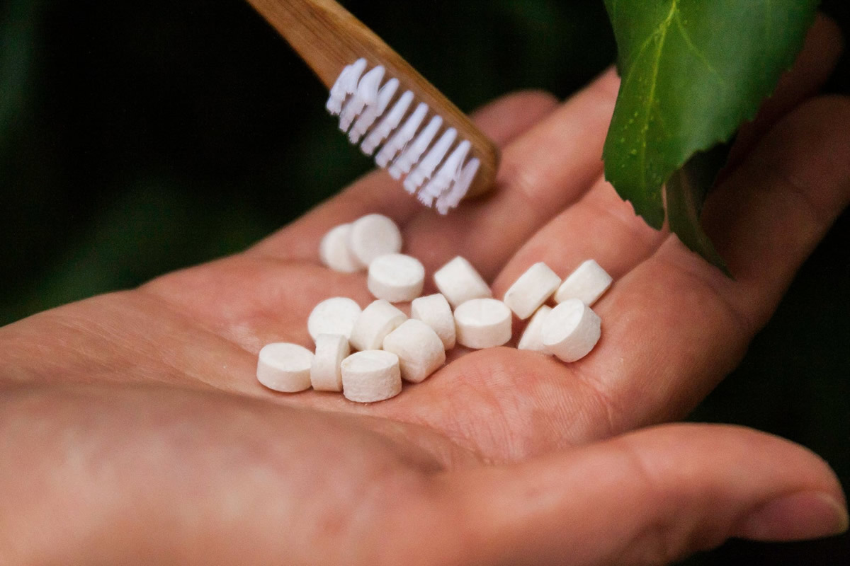 Il dentifricio naturale a cui non potrai più rinunciare