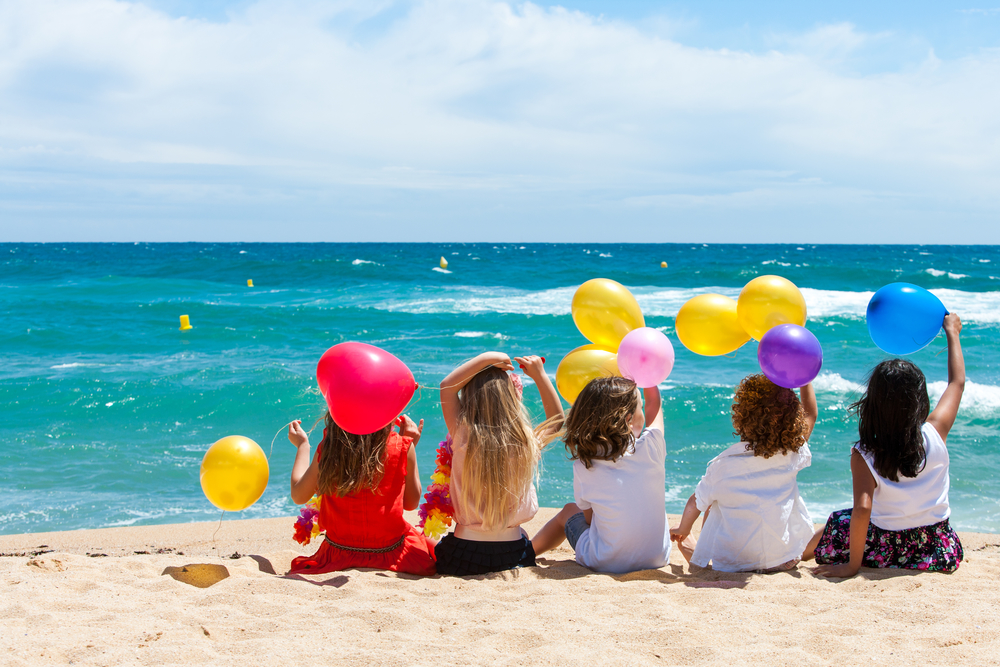 Sole e mare: la cura naturale per la dermatite atopica.